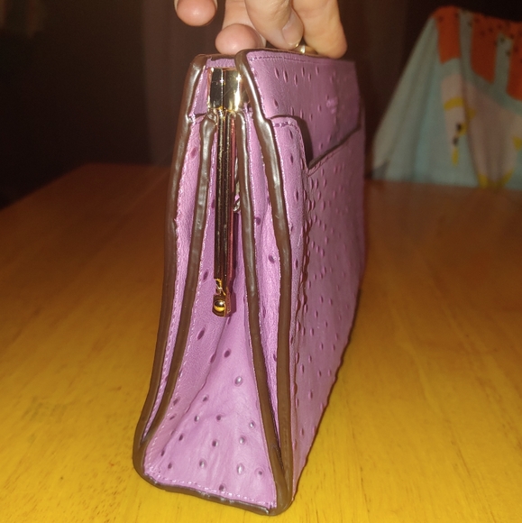 Coach 49850 Legacy Framed Ostrich Embossed Leather Large Clutch Wallet - Picture 2 of 11